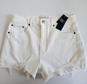 Abercrombie & Fitch Popular Boyfriend Or Mom  Jean Shorts Size 27